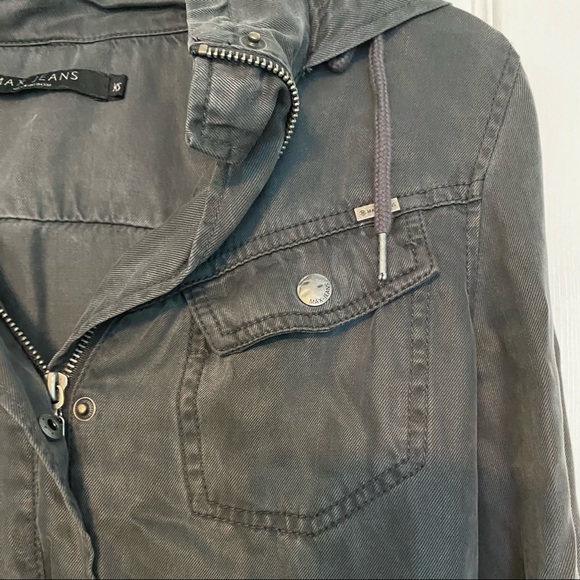 Gray Women’s Utility Jacket - Picture 3 of 7